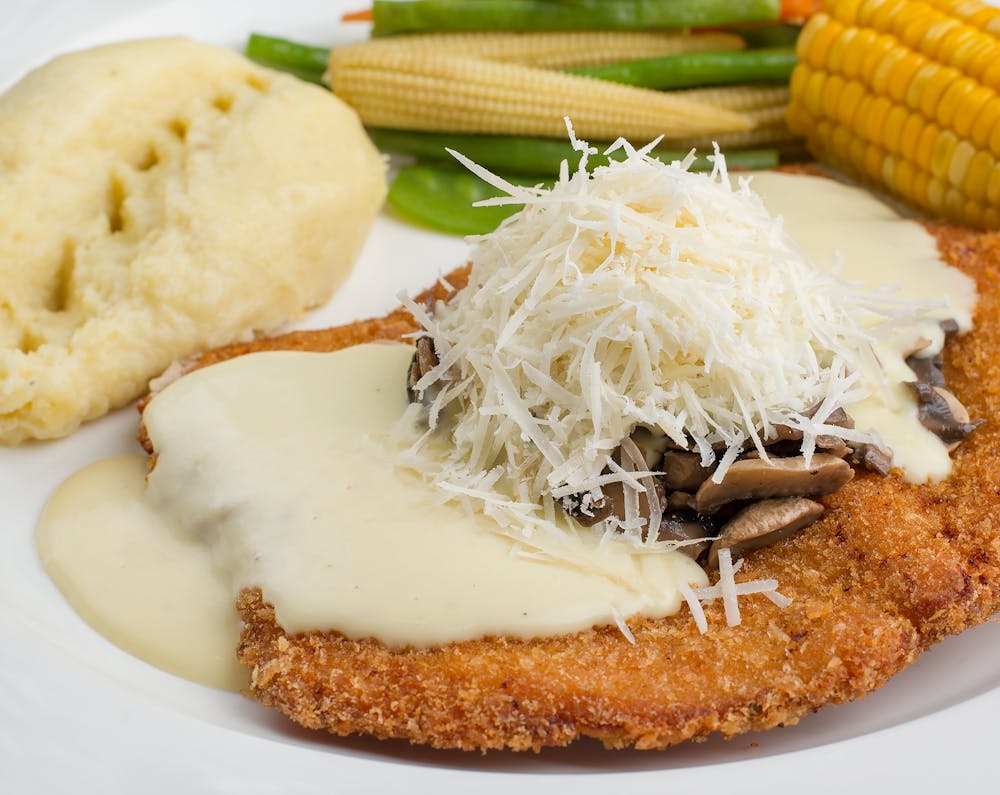 Classic Chicken Schnitzel Classic Chicken Schnitzel