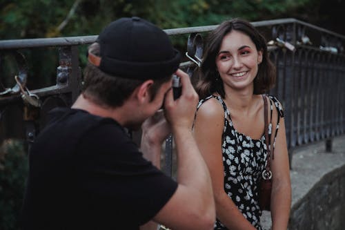 Fotobanka s bezplatnými fotkami na tému dvojica, krásny, ľudia