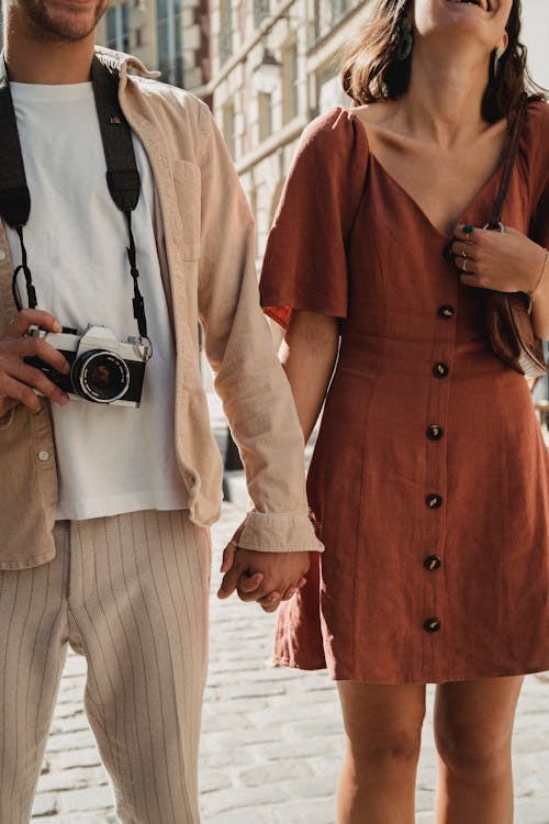 Free Couple Holding Hands Stock Photo