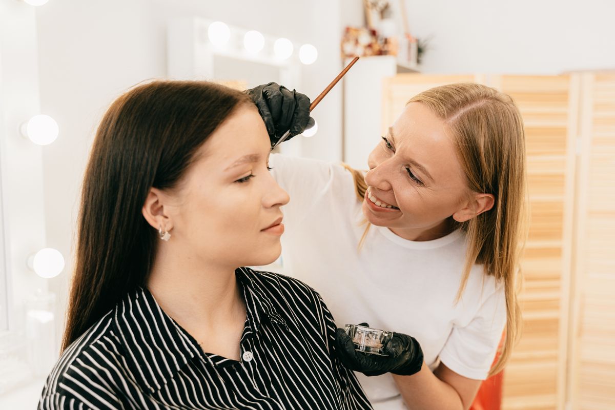 Brow Tinting 2026: Henna, Hybrid oder Classic — dein Guide