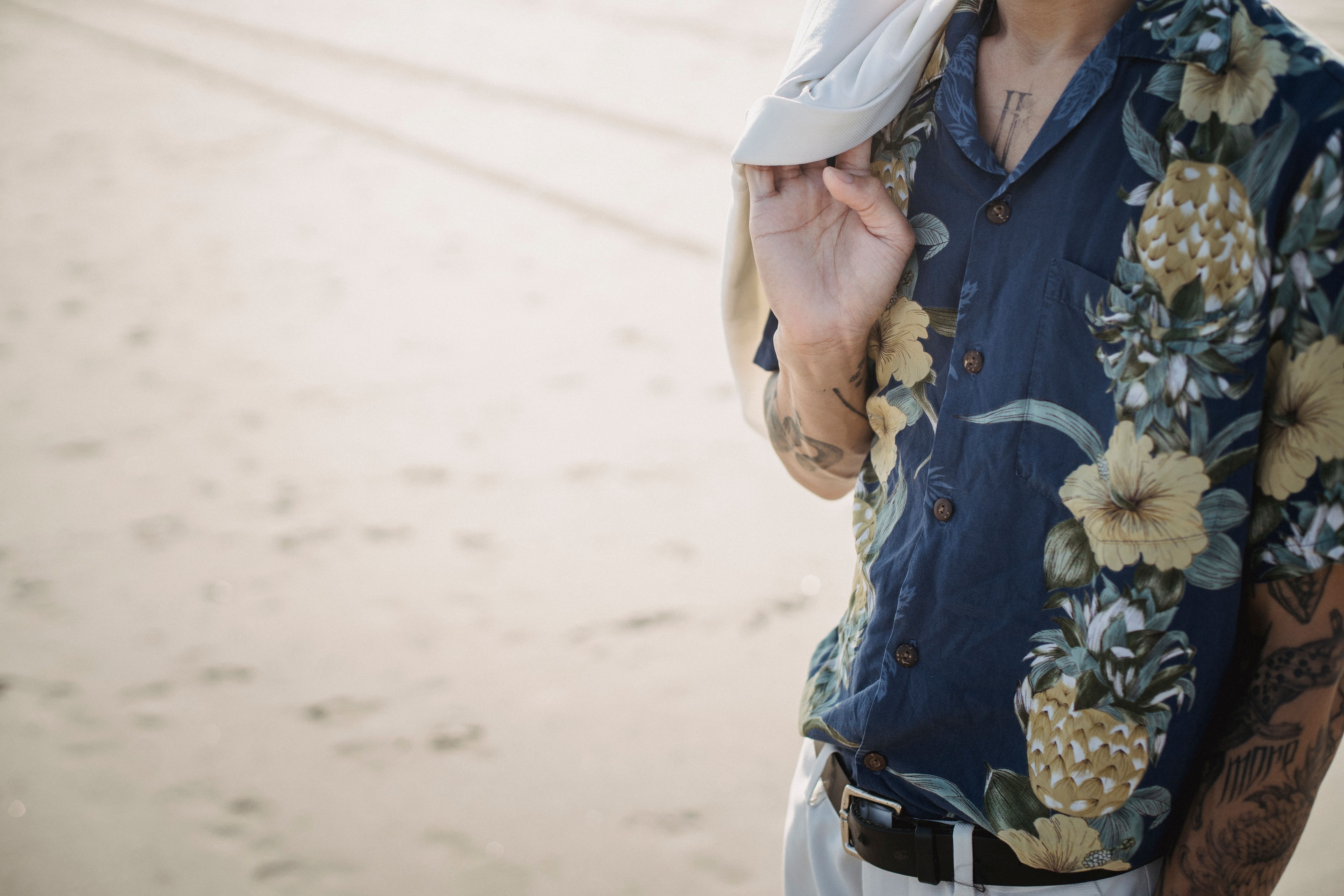 Best Men's Resort Wear: Linen Shirts and Beach Sets for Every Occasion