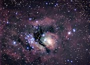 照亮夜空的景象令人惊叹