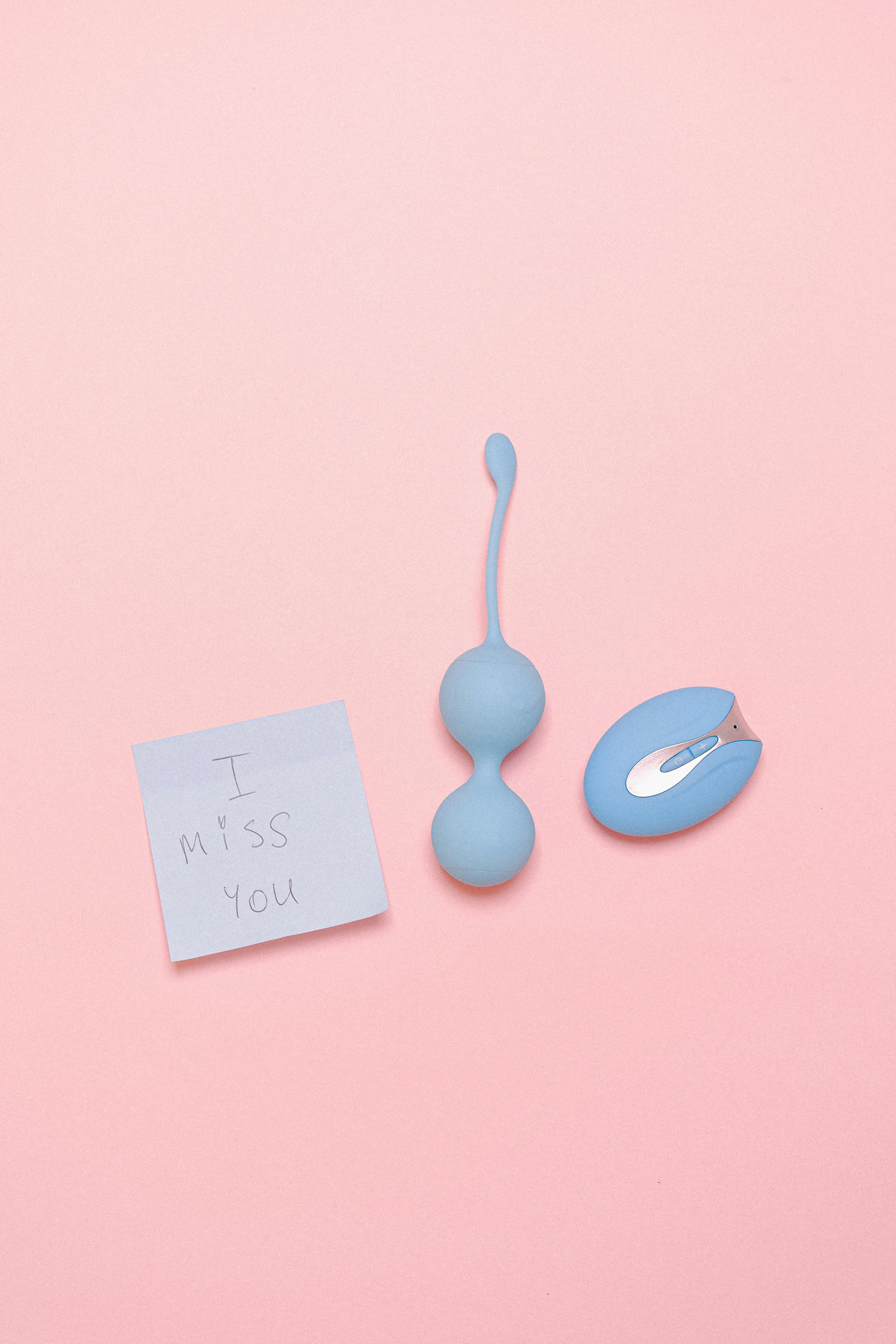 sticky note and sex toy