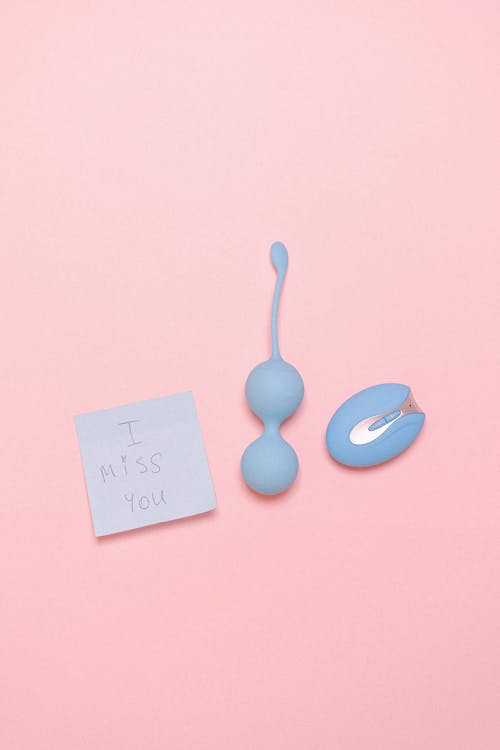 Free Sticky Note and Sex Toy Stock Photo