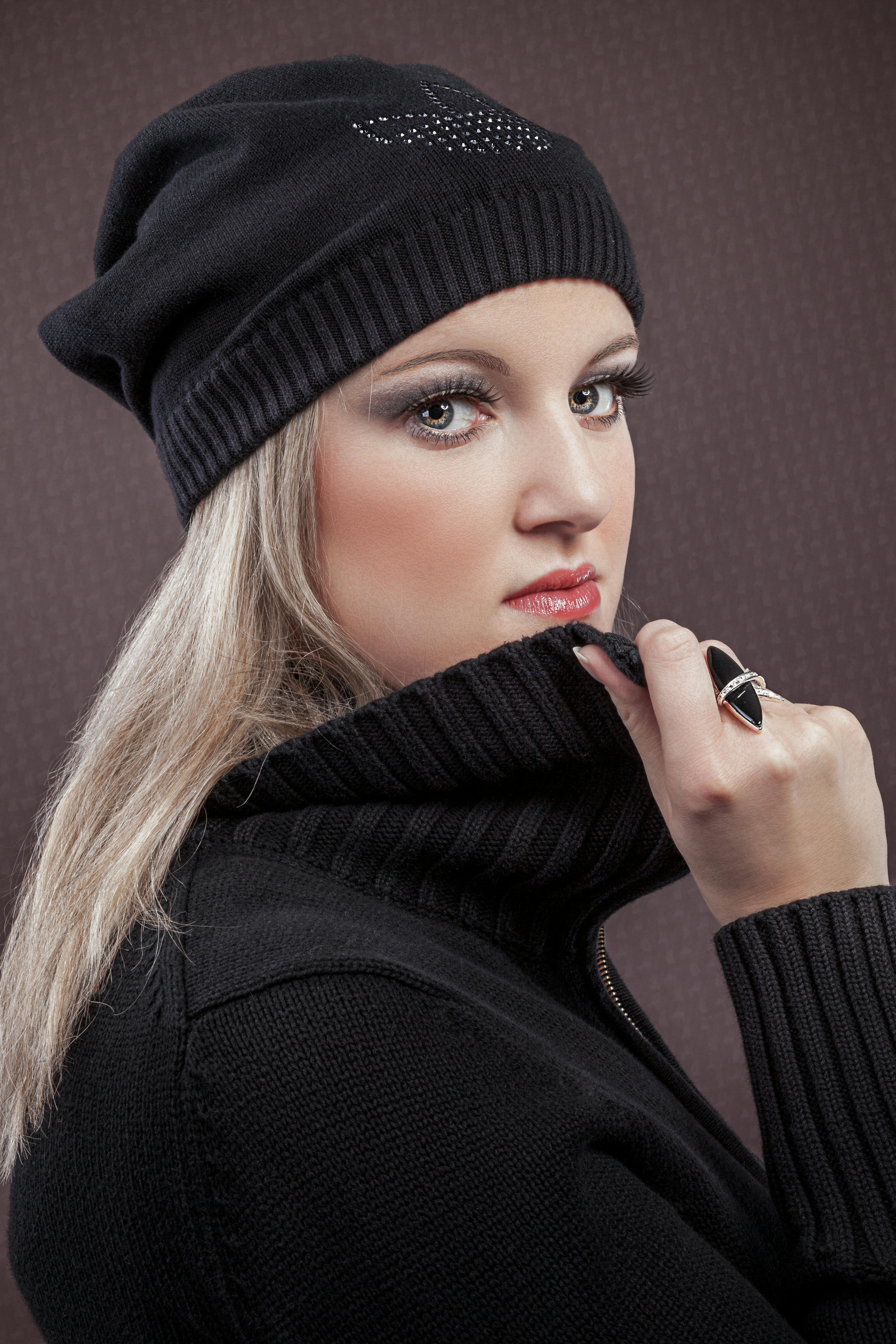 Woman in Black Knit Cap and Black Long Sleeve Shirt · Free Stock Photo