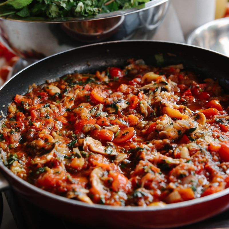 Pan Deglazing Wine Reduction