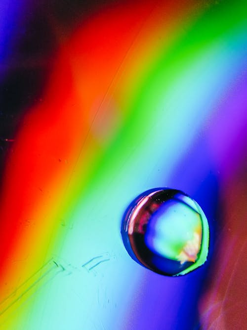 Free Colorful Photo of a Water Drop Stock Photo