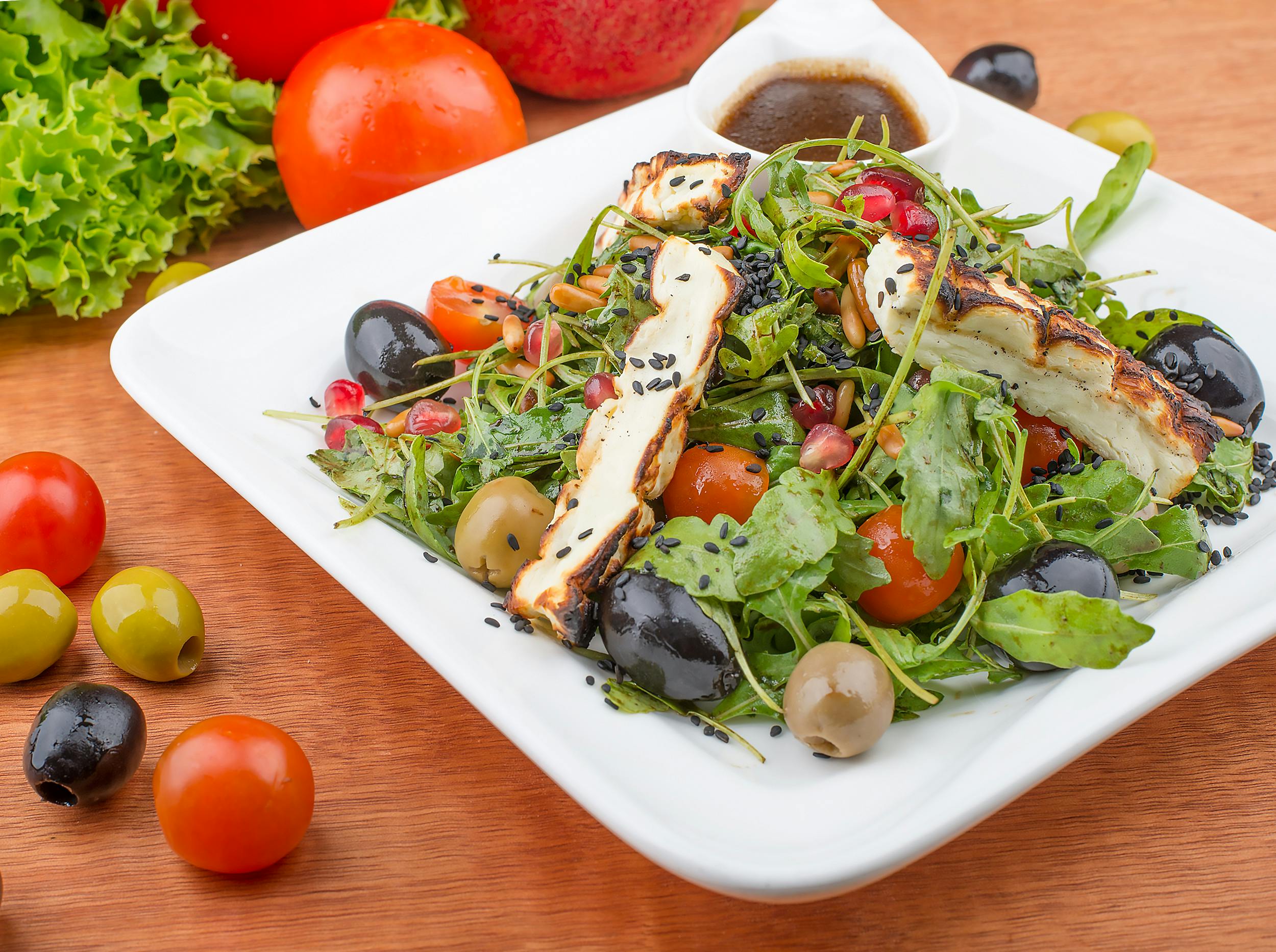 How to Prep 5 Mediterranean Diet Meals for the Week in Under an Hour — Photo by Shameel mukkath on Pexels