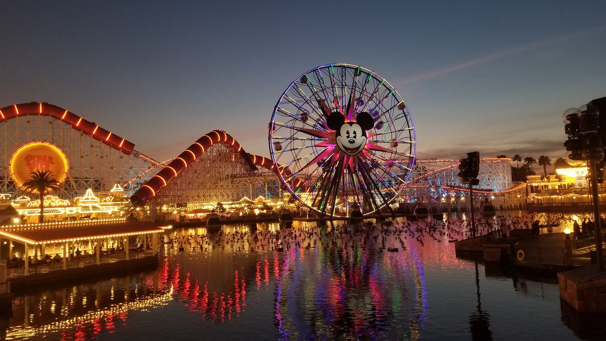 Best Gift Card Giveaways in Anaheim, CA: 2026 Local Guide