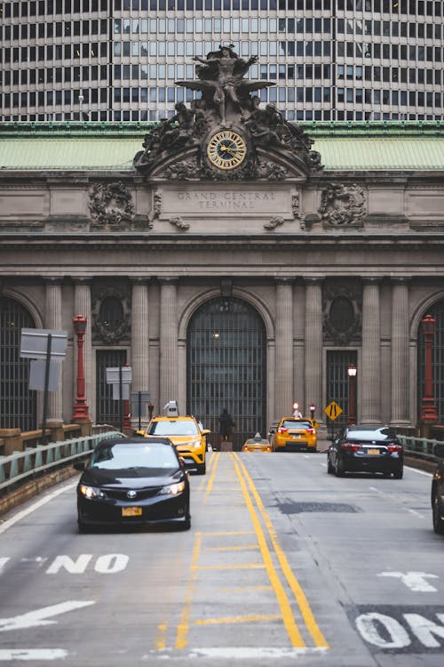 Moving Cars on the Road Near Grand Central Terminal