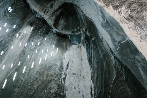 Kostenlos Salzige Wände Und Lampen In Meiner Höhle Stock-Foto