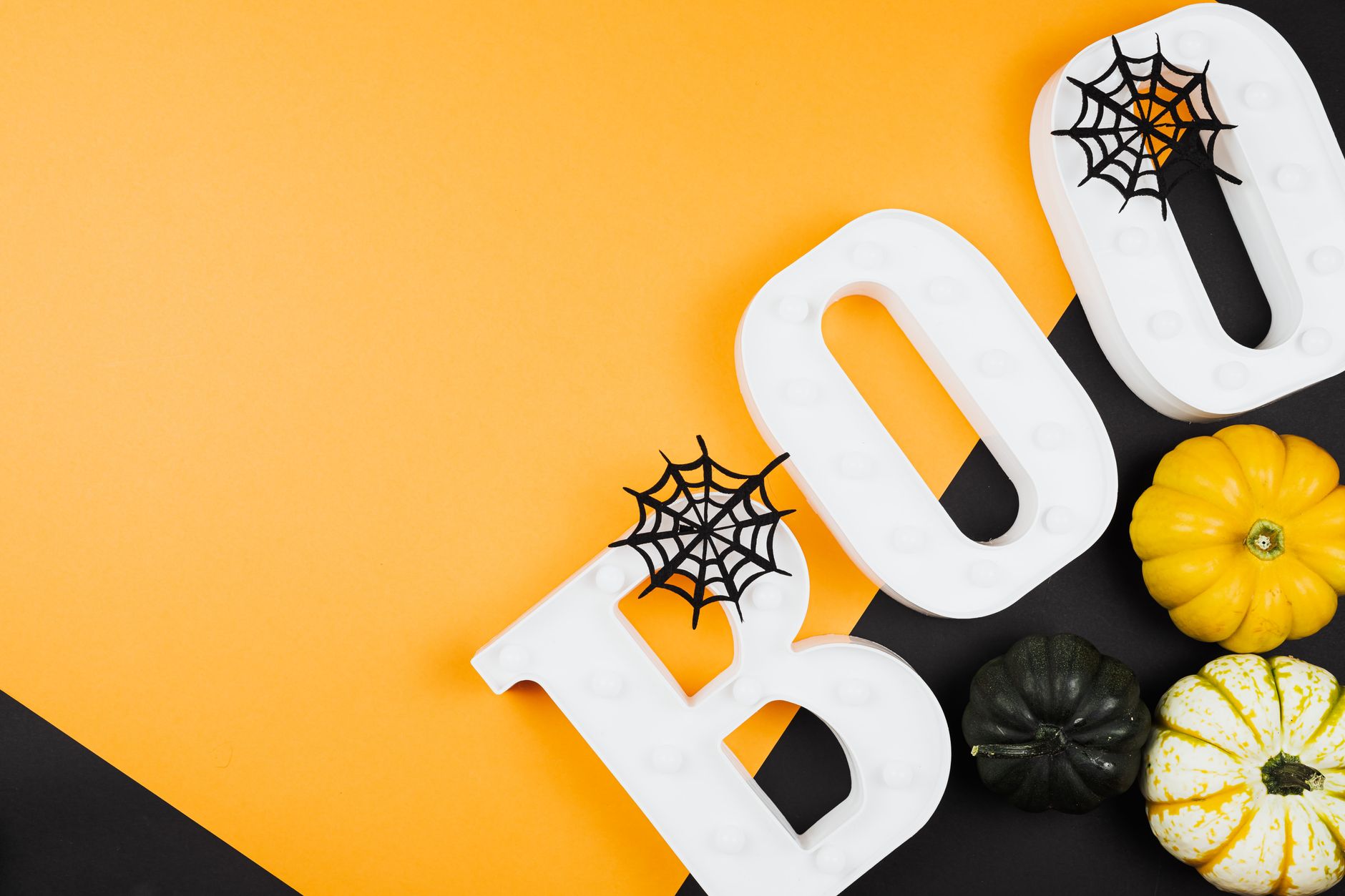 creative Halloween 2026 party decorations and personalised banners