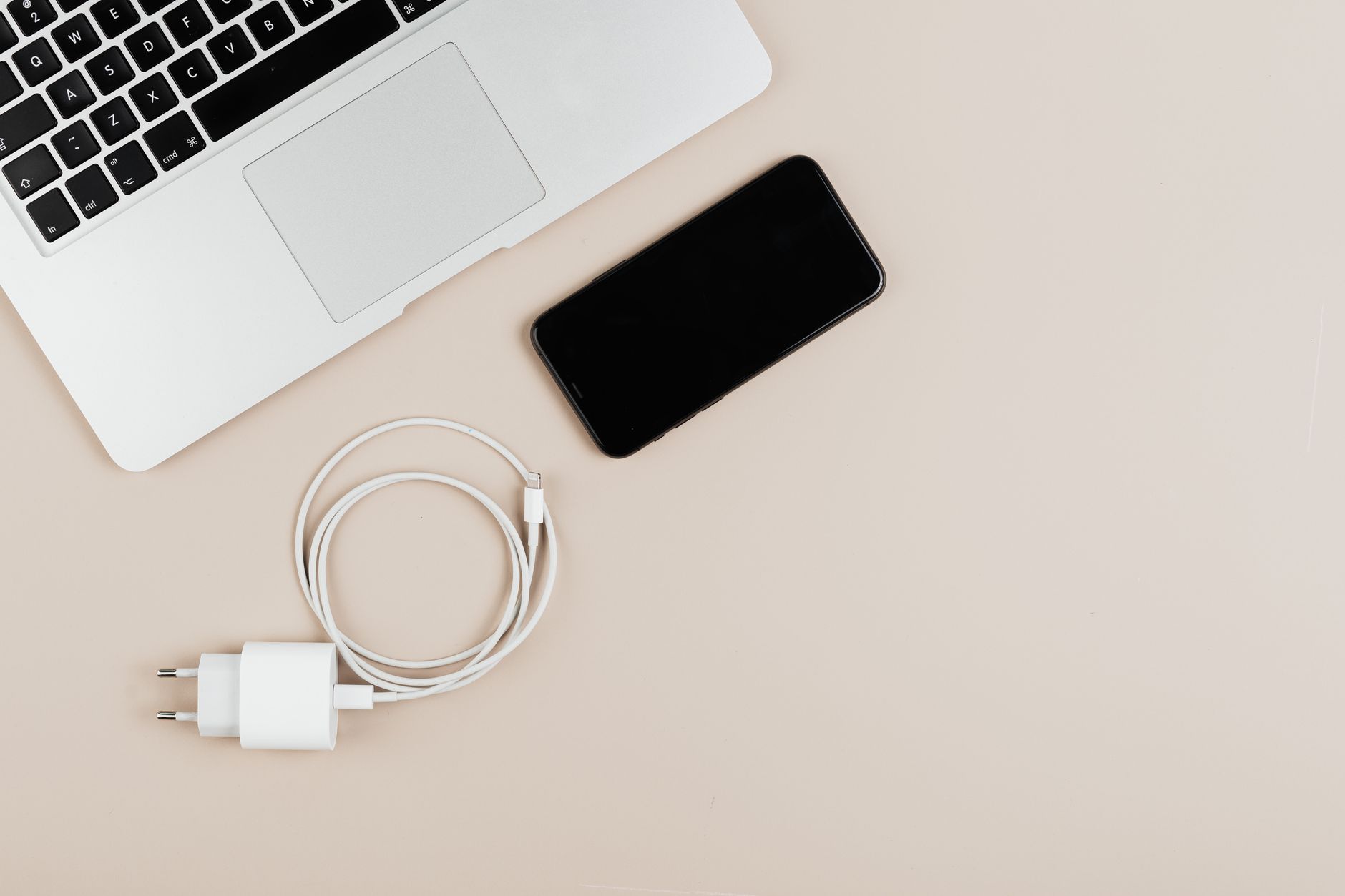Best MagSafe Chargers 2026 — iPhone Magnetic Charging Ranked