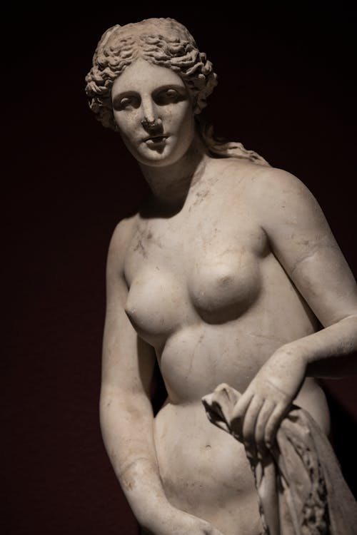 Statue of a Naked Woman