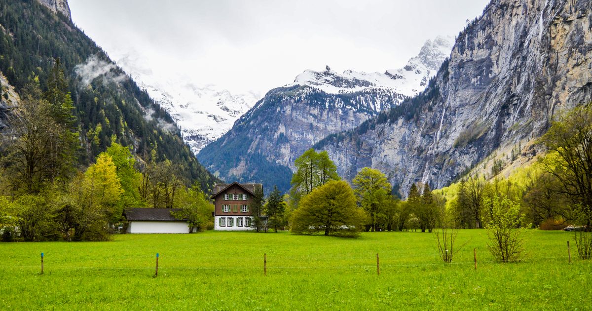 Couverture : Buying in Megève remotely, with confidence