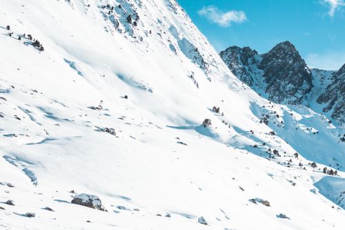 Free Breathtaking winter view of snow-covered mountains in Andorra. Stock Photo