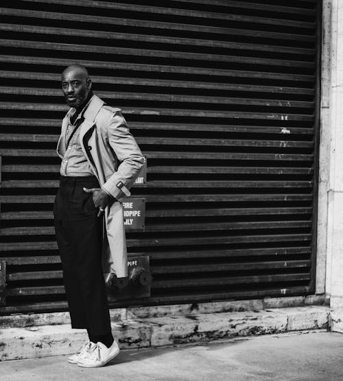 Ilmainen kuvapankkikuva tunnisteilla afroamerikkalainen mies, bw, elämäntapa