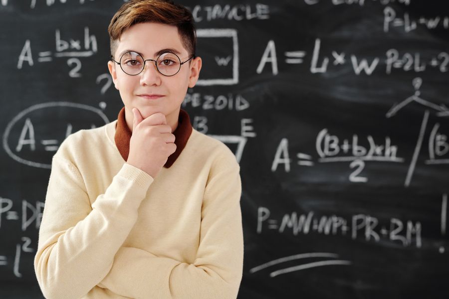 Estudiantes de preparatoria en una escuela