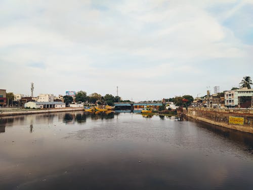 Ingyenes stockfotó ég, építészet, folyó témában