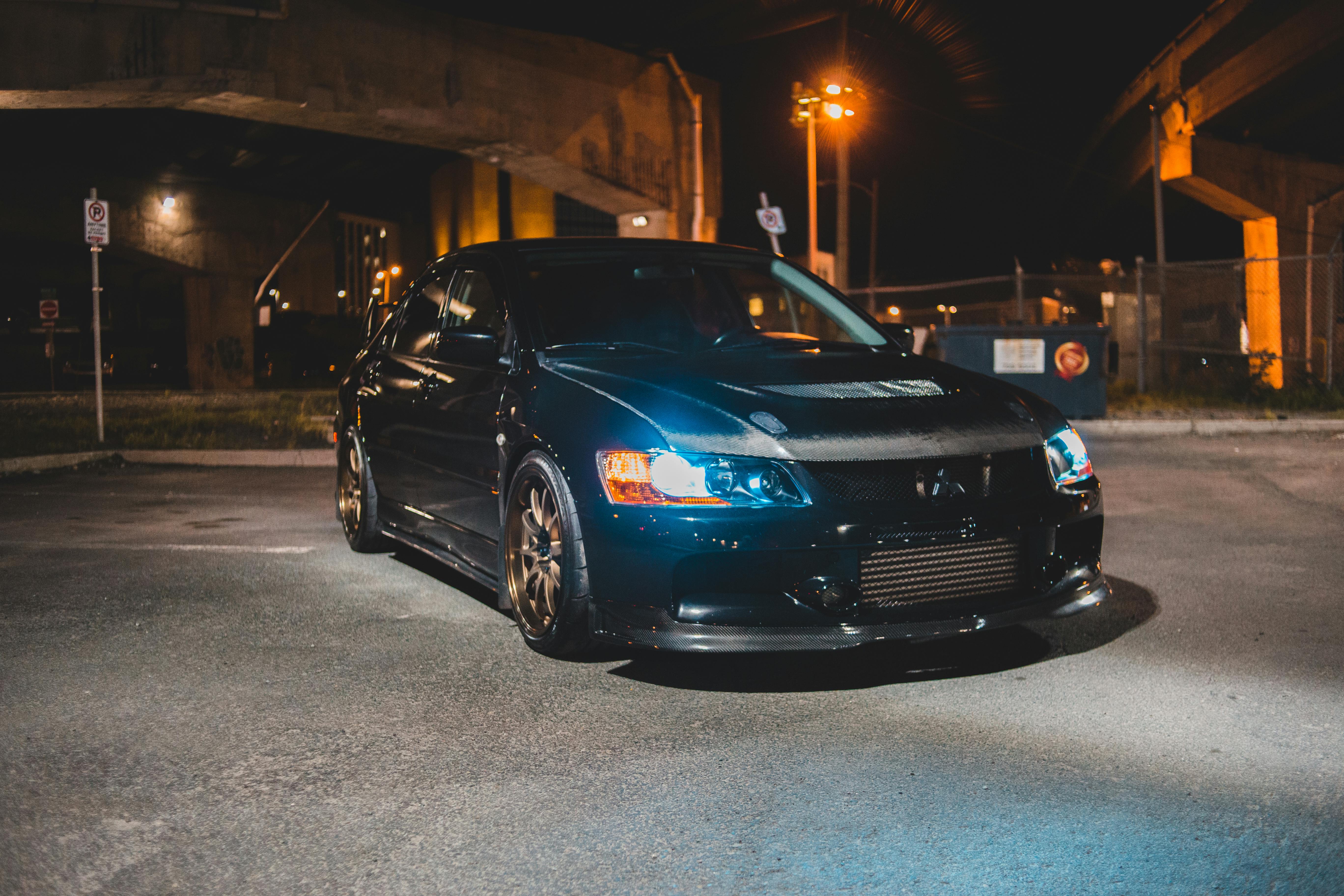 What does an auto body prepper do?