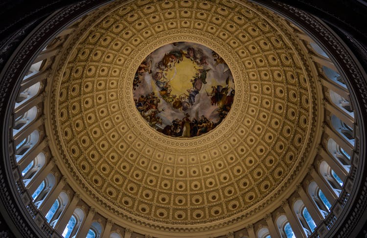 Dome With Fresco Of Capitol Building