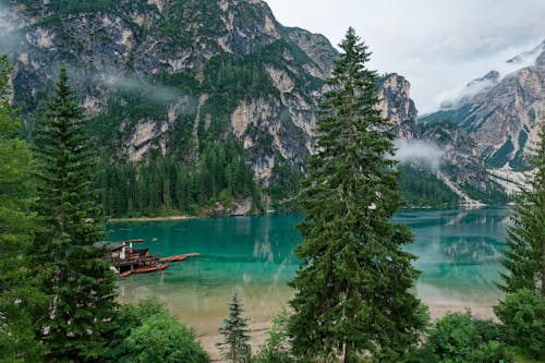 Crystal Clear Lake in Moun