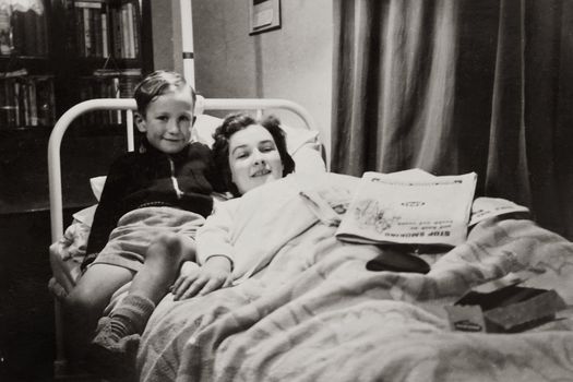 Gatineau Hospital Reviews Child's Asthma Death After Mother Raises Concerns