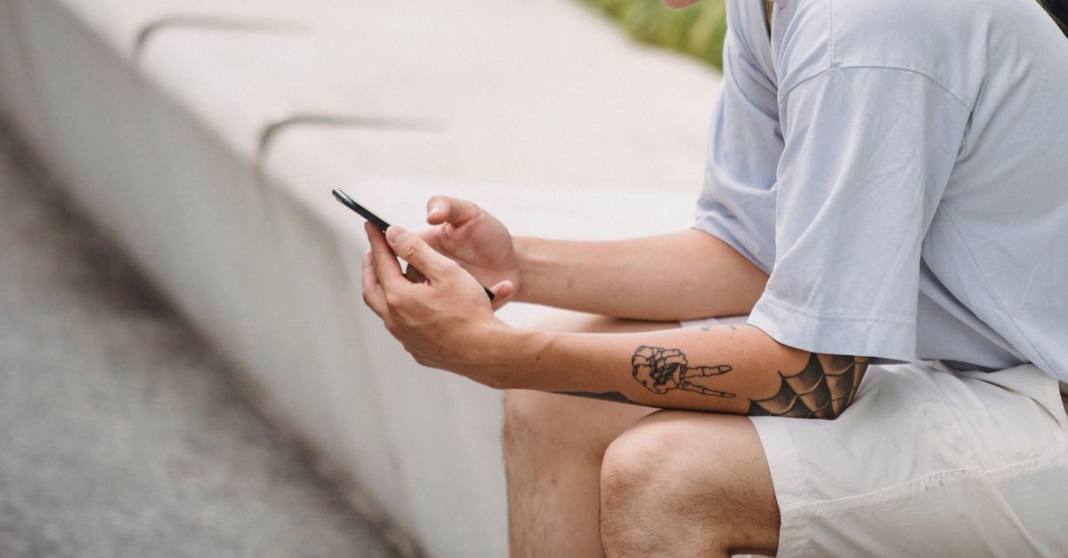 Gen Z's Side Hustle Economy: 5 Passive Income Streams That Actually Pay in 2025