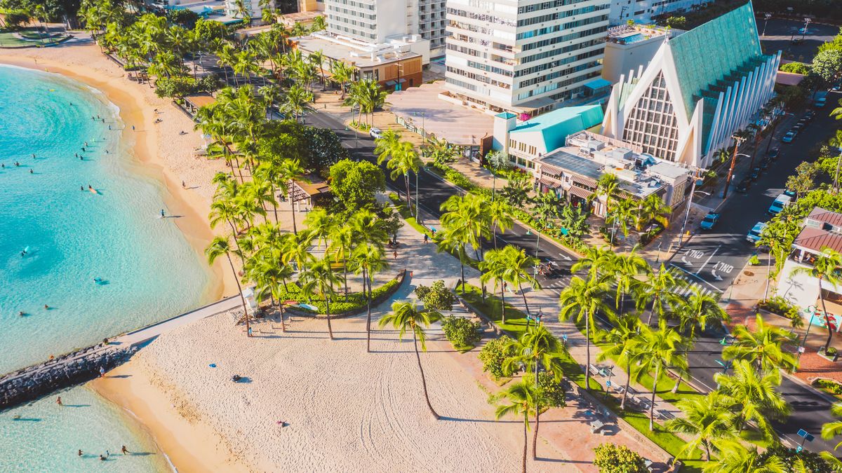 Honolulu, HI Birthday Freebies Near Me: Where to Find Legit Deals