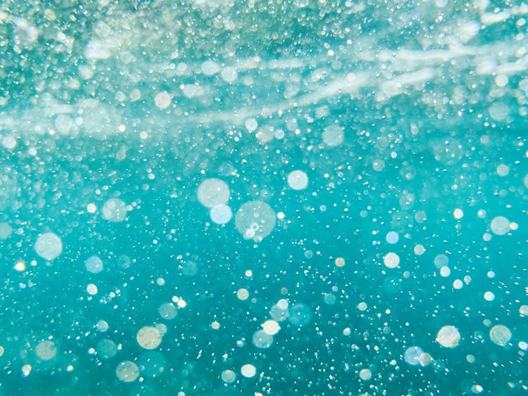 Close-up Of Water Bubbles Splashing