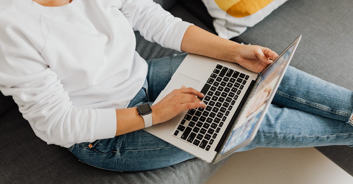 Rédiger un dernier adieu virtuel : conseils et outils