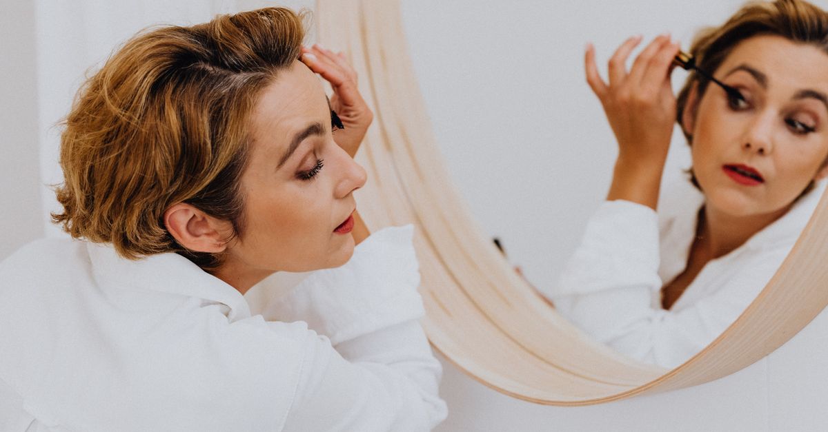 Les secrets de la longévité du maquillage hybride