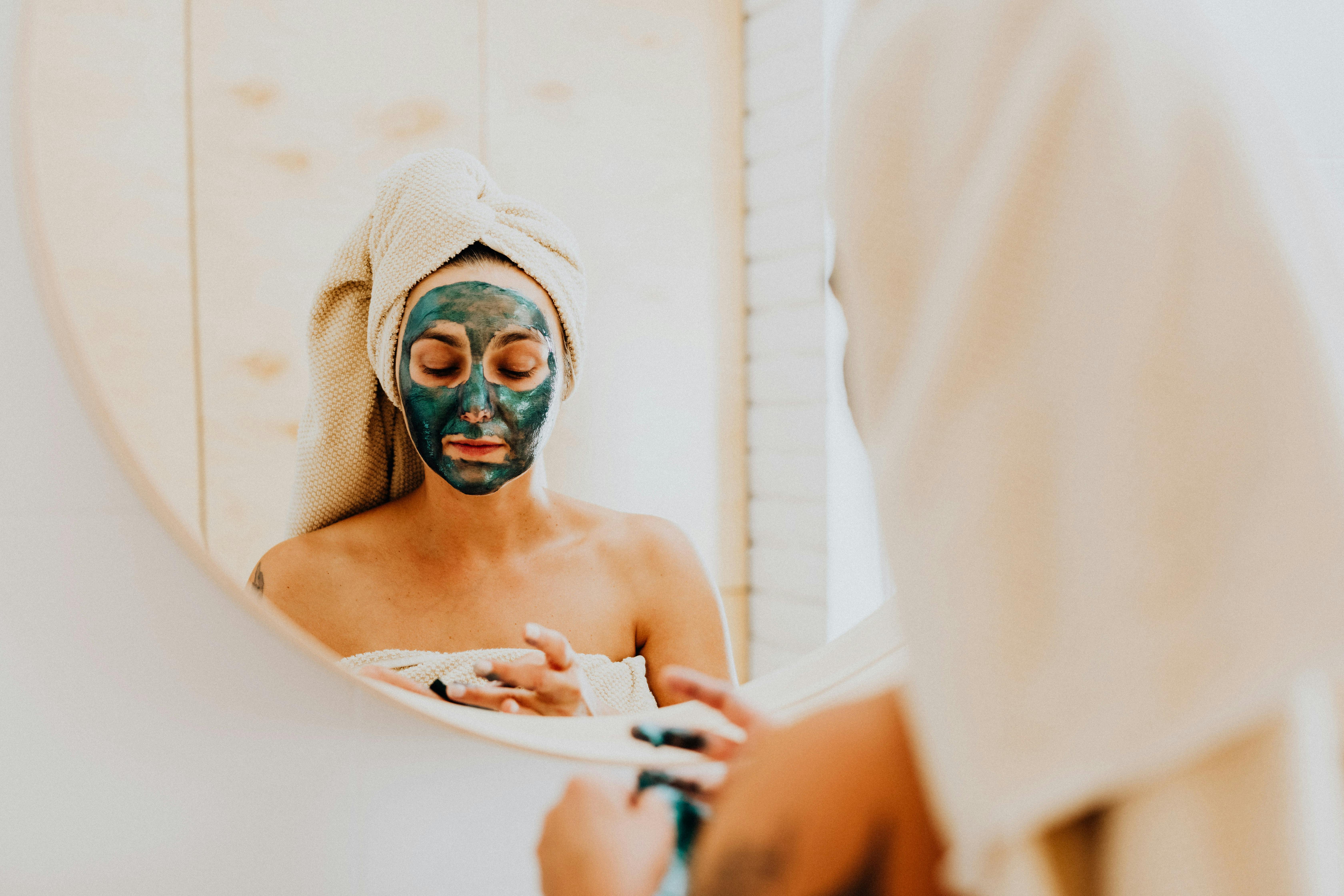 Forget complex skincare, Noli is the AI tool that builds a personalised routine for you — Photo by www.kaboompics.com on Pexe