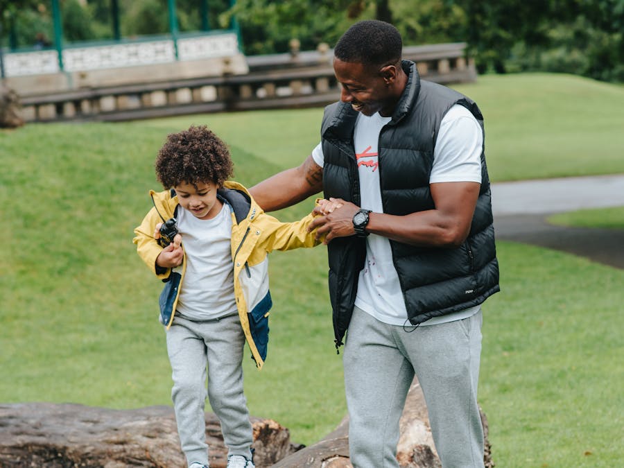 How do you get 1$ Google Play free?