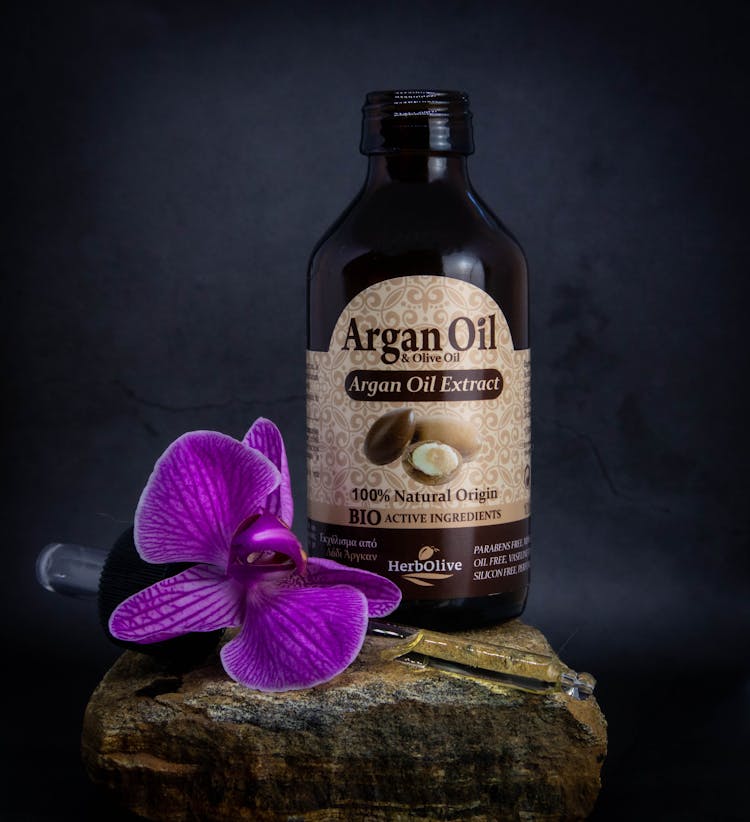 Organic Oils Extract In A Bottle