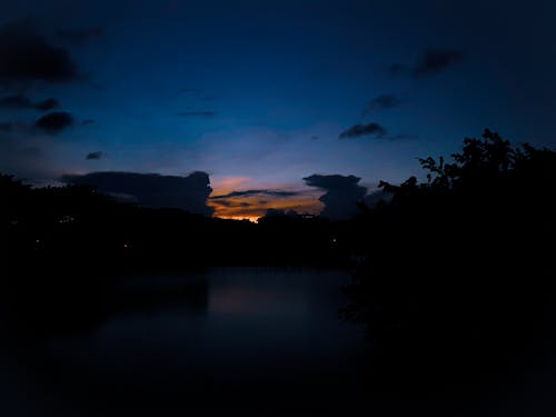 Fotos de stock gratuitas de atardecer, ligero, luz del sol