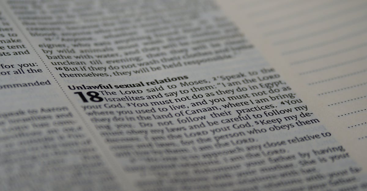 Close-up Shot of a Scripture From a Bible · Free Stock Photo