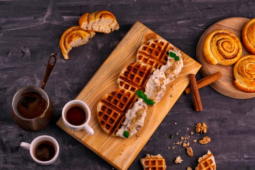 Cinnamon Cinnamon Waffles