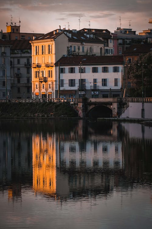 Fotobanka s bezplatnými fotkami na tému apartmán, architektúra, betón