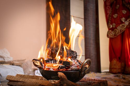 Free Wood Burning in a Deep Frying Pan Stock Photo