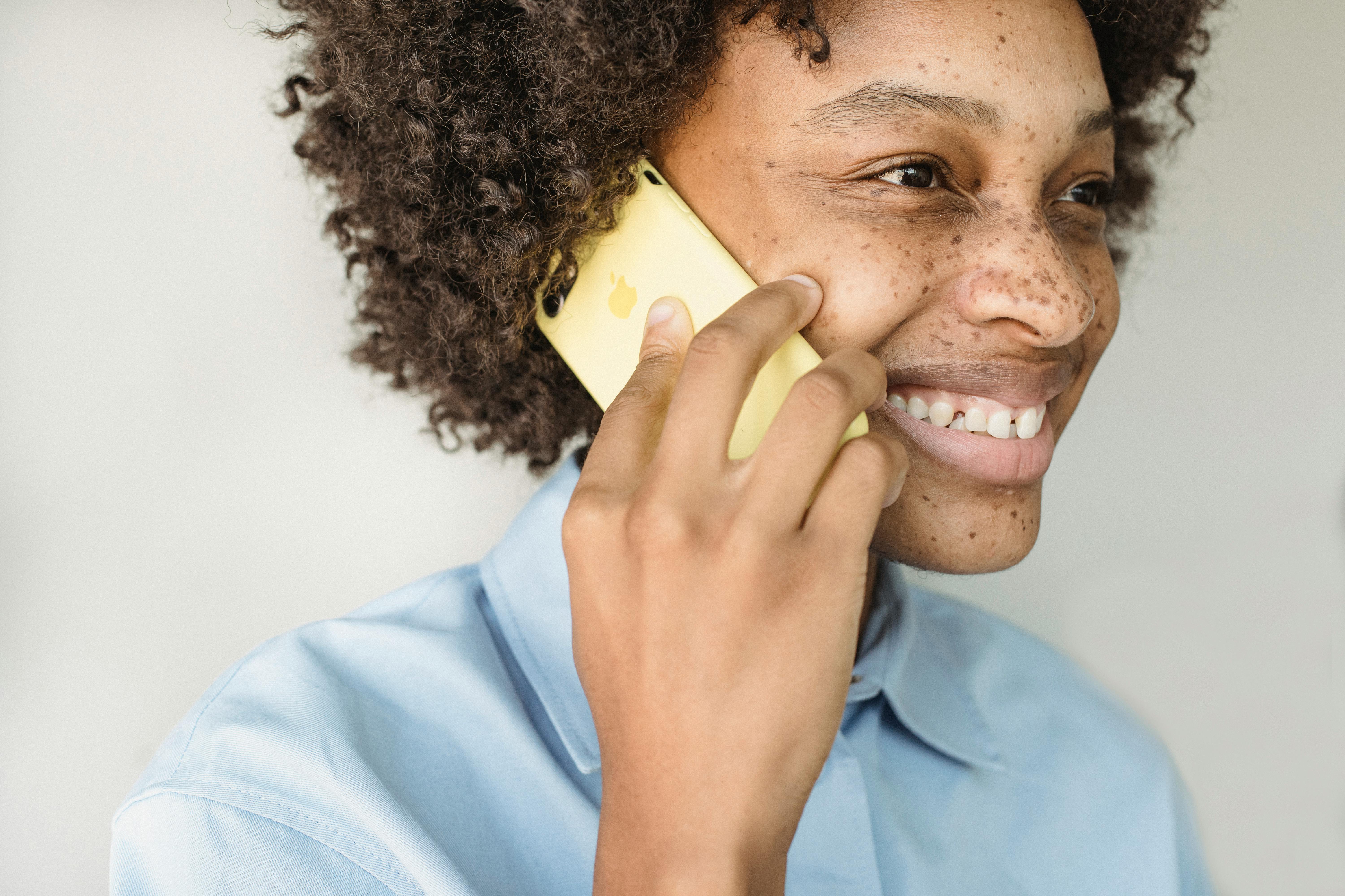 aprende a desbloquear un contacto en tu movil en pocos