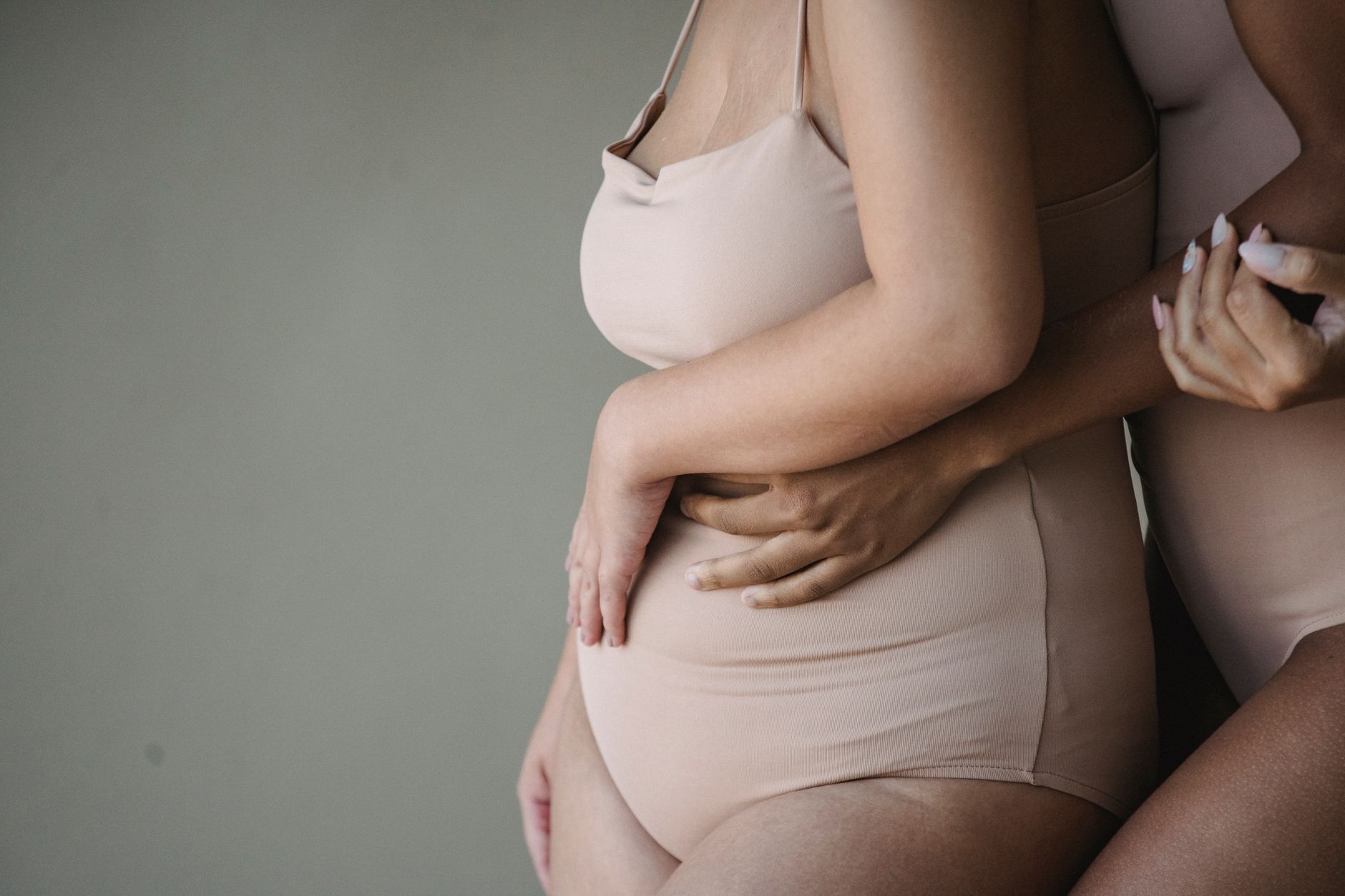 Navigating Postpartum Recovery: Your Guide to Support Garments