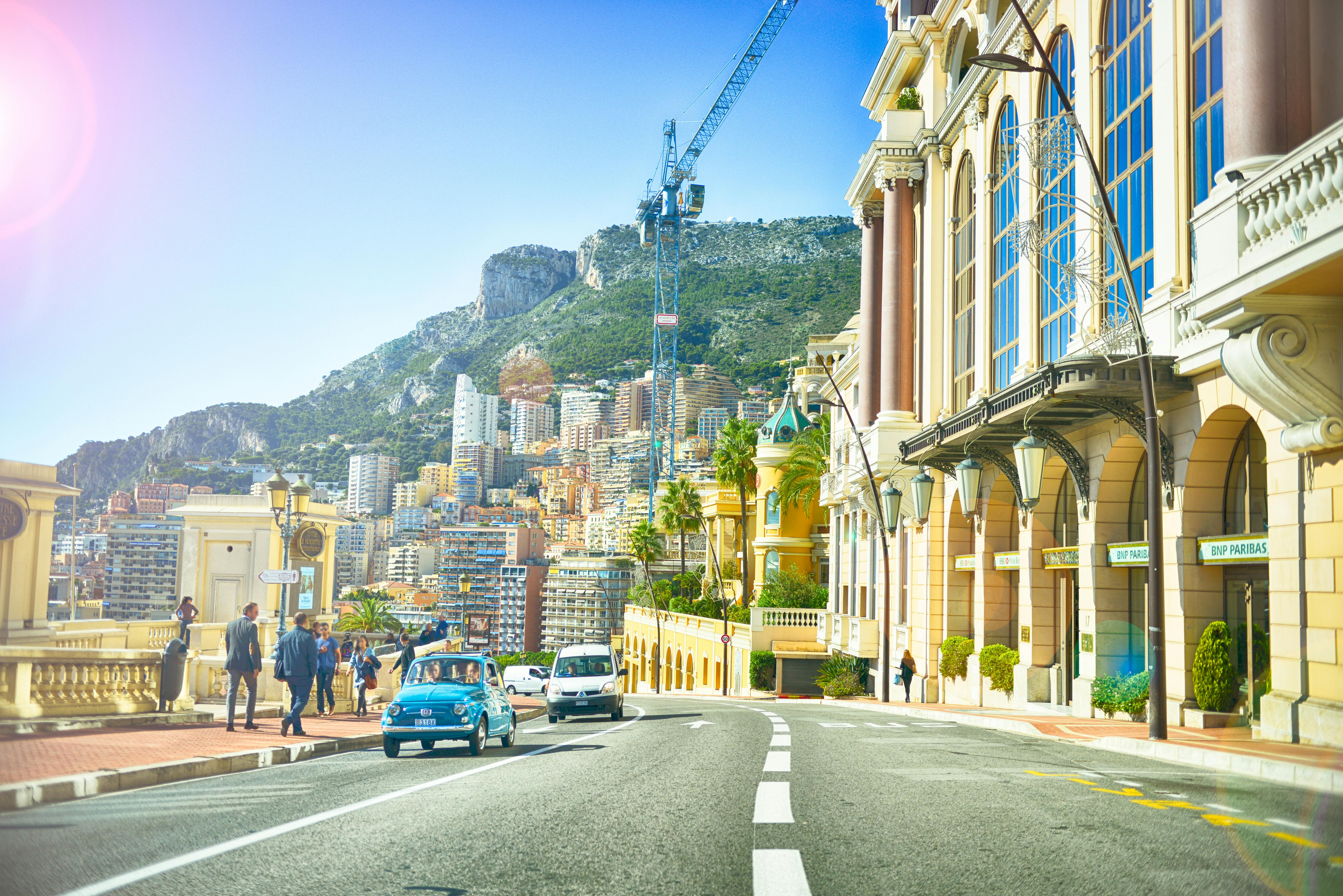 Free stock photo of boardwalk, buildings, cars