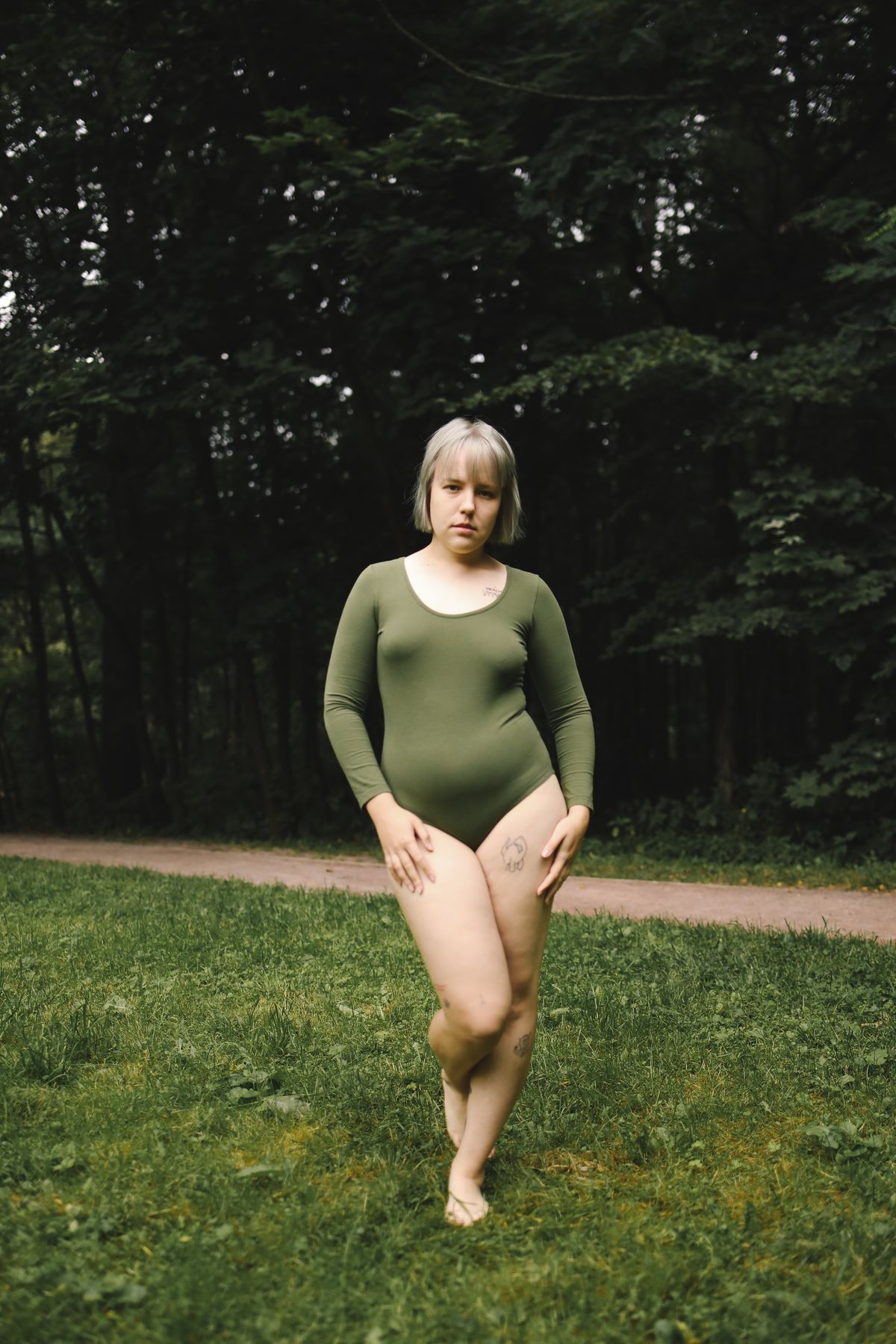 Seductive Curvy Older Women In Spread Leg Poses Photos Download The seductive-curvy-older-women-in-spread-leg-poses-photos-download-the