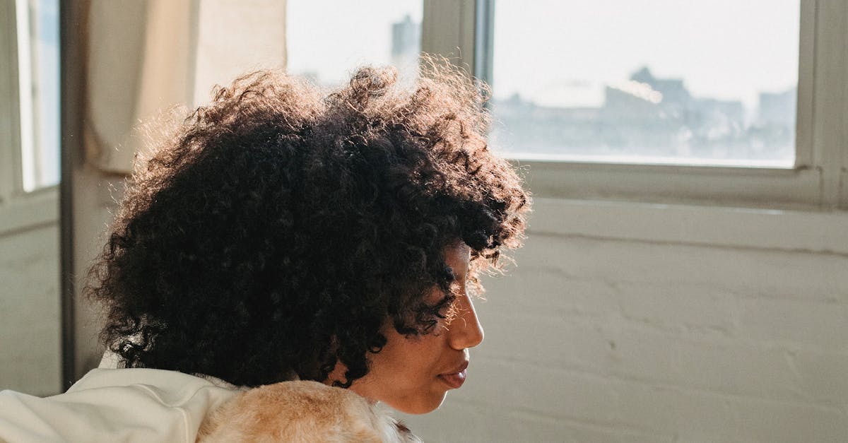 How to put two pictures side by side on Instagram story