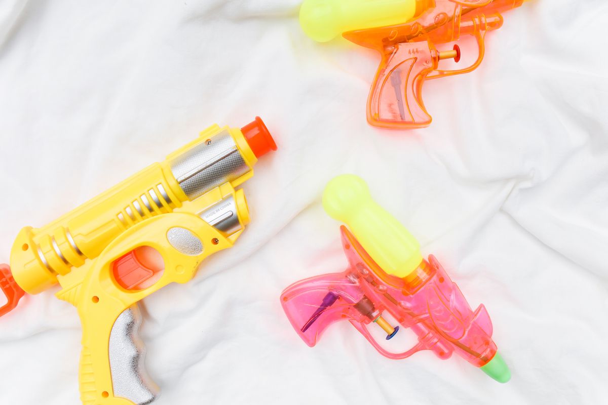 Colourful water pistols