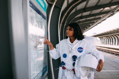 Foto d'estoc gratuïta de astronauta, casc, centre de londres