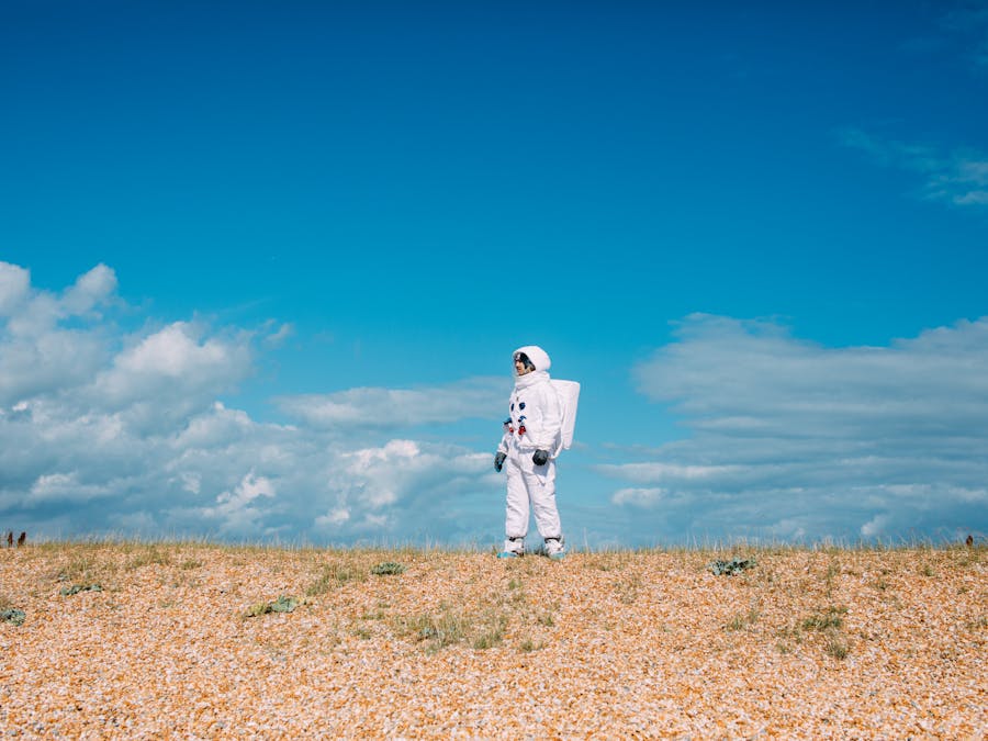Do astronauts wear diapers?