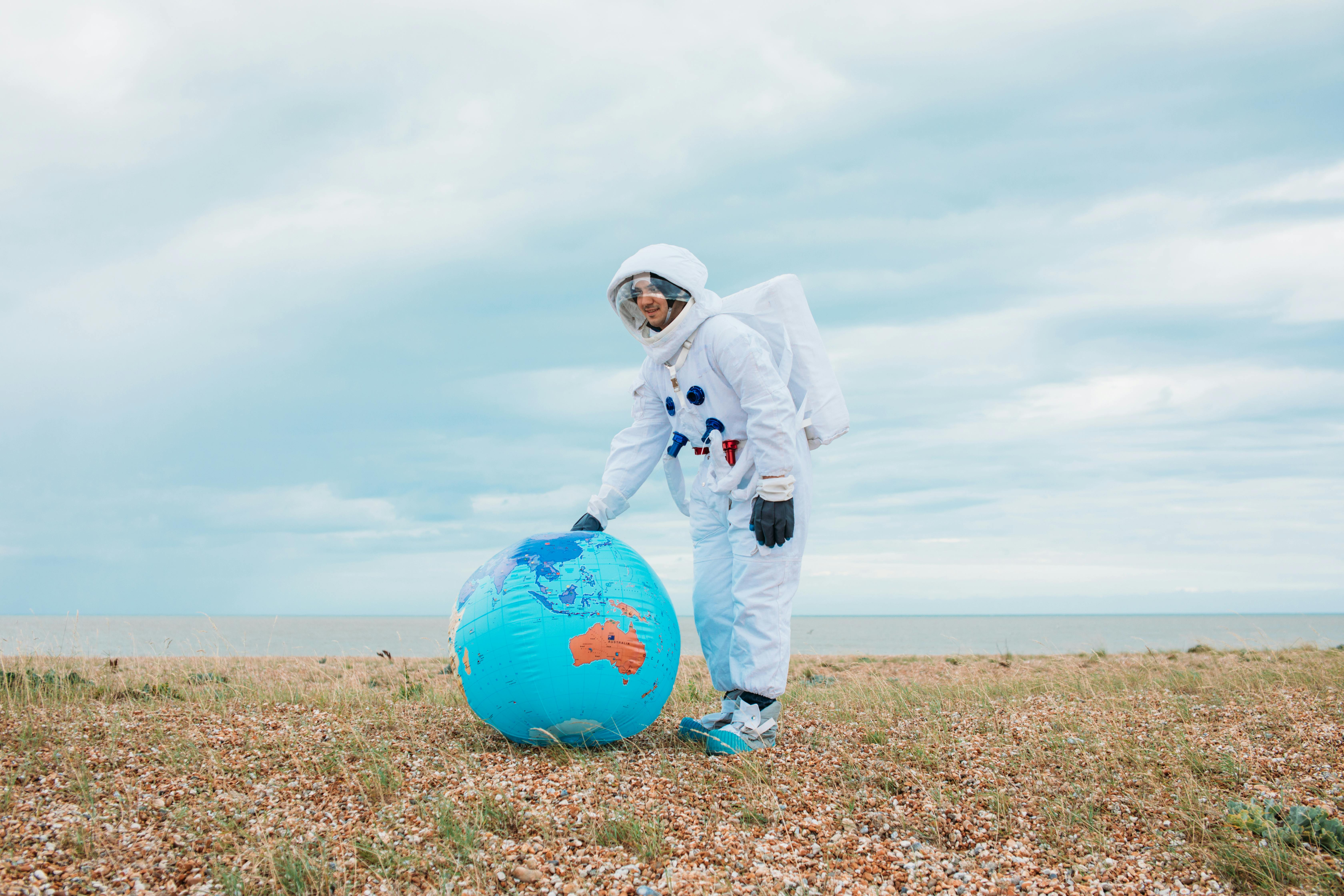 Who is the smartest person on earth?