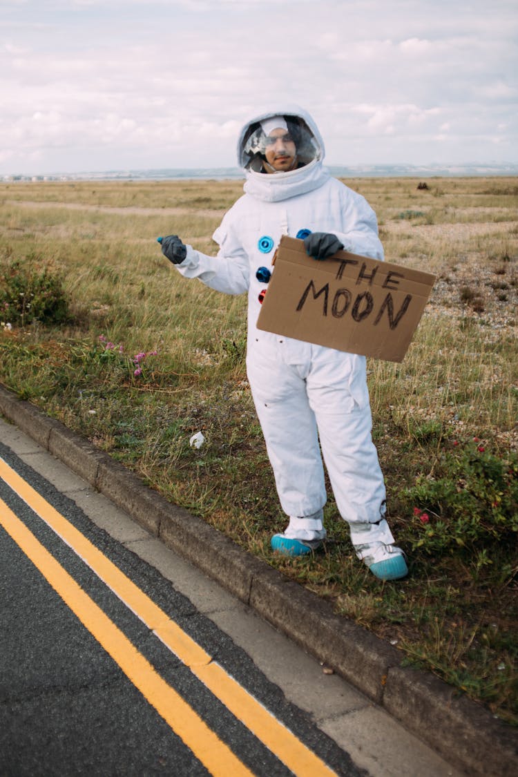 Hitchhiking Astronaut